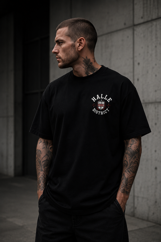 HALLE DISTRICT Oversized Tee – Black