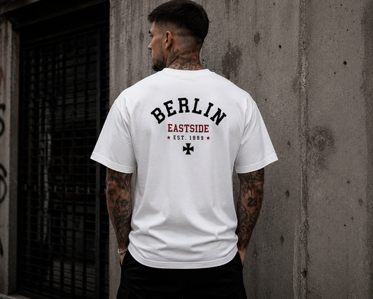 BERLIN EASTSIDE — Premium Oversized Tee